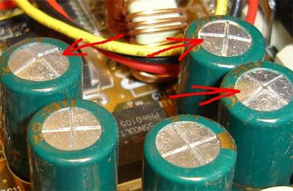 неисправный конденсатор в блоке питания светодиодной ленты